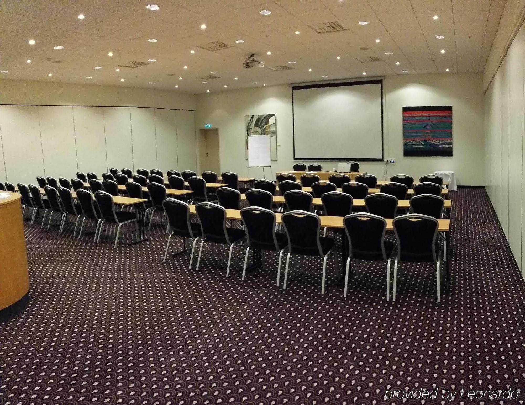 Scandic Parken 4*
